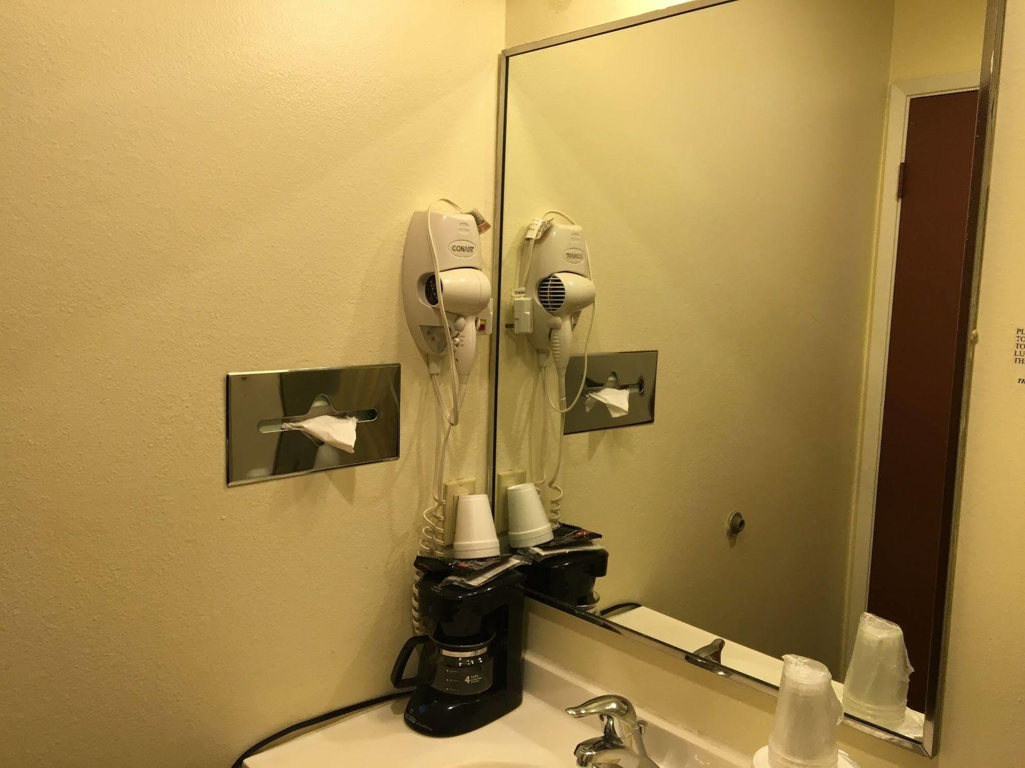 Rodeway Inn Enumclaw Mount Rainier-Crystal Mountain Area Bagian luar foto